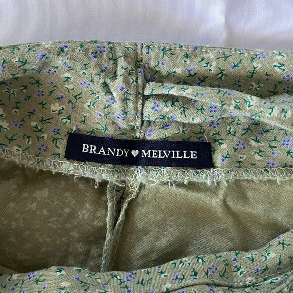 Brandi Melville Genevieve wrap skirt - Picture 3 of 3